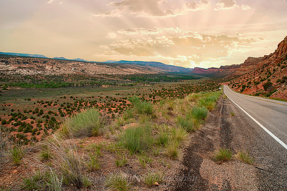 Road_to_Natural_Bridges_UT