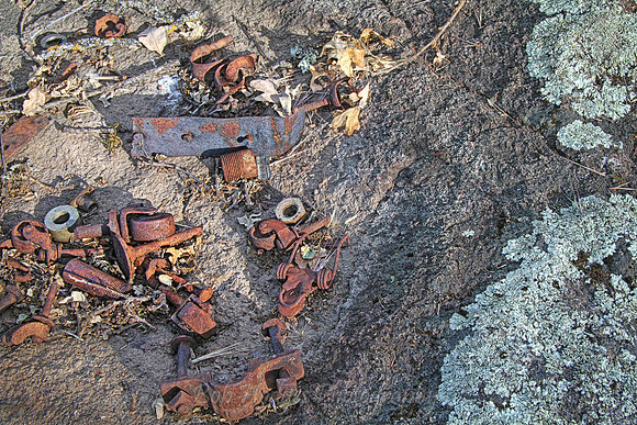 IMG_4725_forgotten_Strewed_Hardware