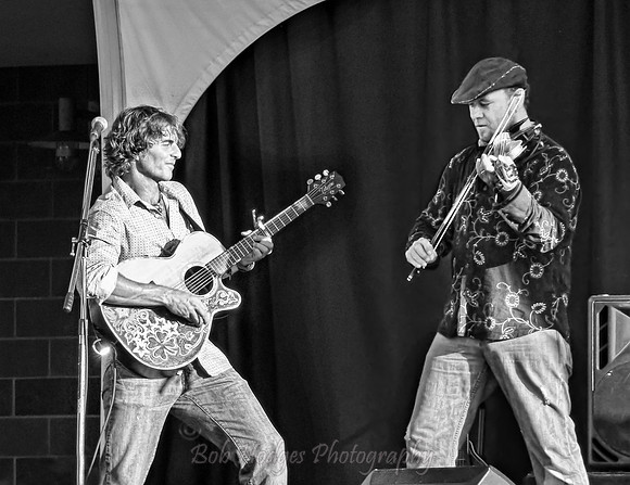 007_P1020360 proc1 B&W