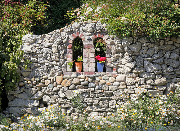 IMG_6228_Garden_Wall