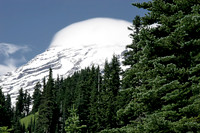 _MG_6641_Rainier_Lenticular Cloudtop