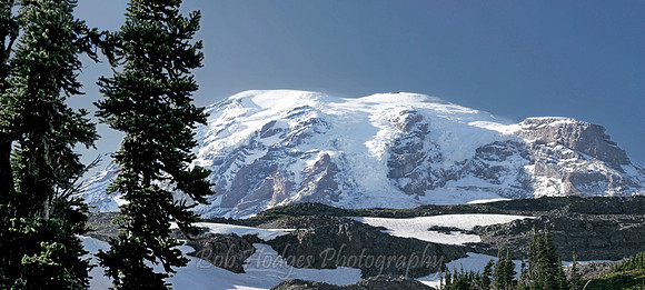 Mt_Rainier_Pano_2
